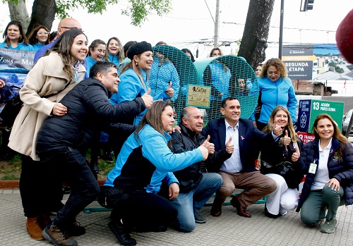 Fans Club de Chayanne dona nuevo corazón a Curicó para potenciar la campaña  “Reciclando Yo Ayudo”.